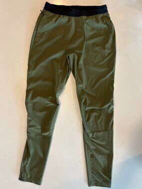 Mens Banana Republic Sport Ultralightweight Joggers/Size Small